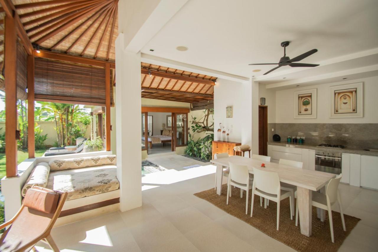 Villa Shanti, Sitara Villa Group Seminyak  Luaran gambar