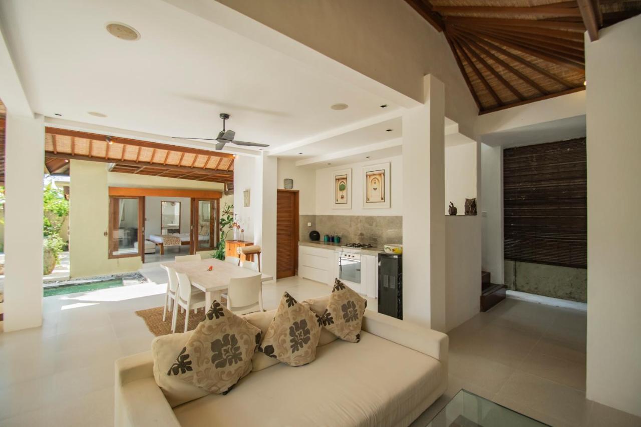 Villa Shanti, Sitara Villa Group Seminyak  Luaran gambar