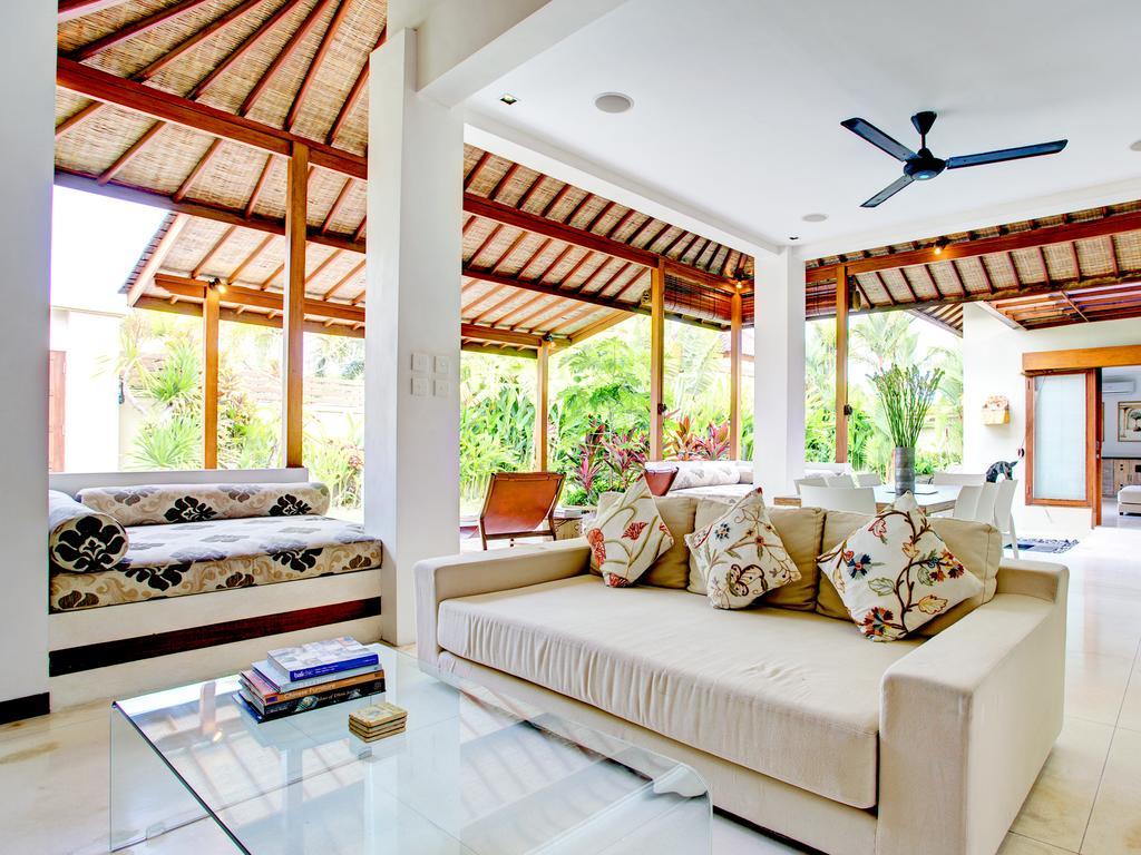 Villa Shanti, Sitara Villa Group Seminyak  Luaran gambar